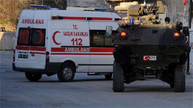Bomb attack targets police vehicle in SE Turkey: police officer martyred